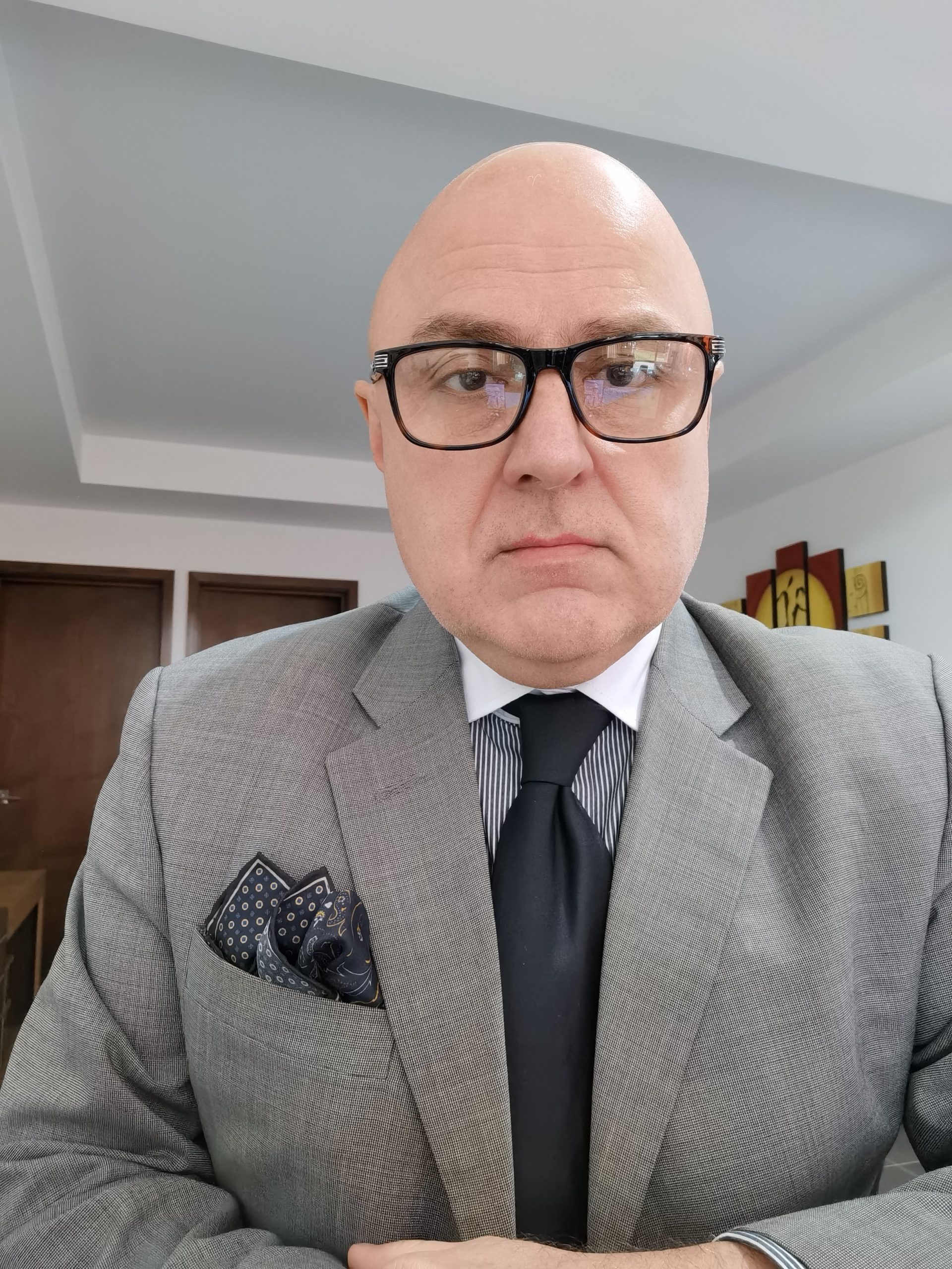 Dr. Carlos Pirela Neuman