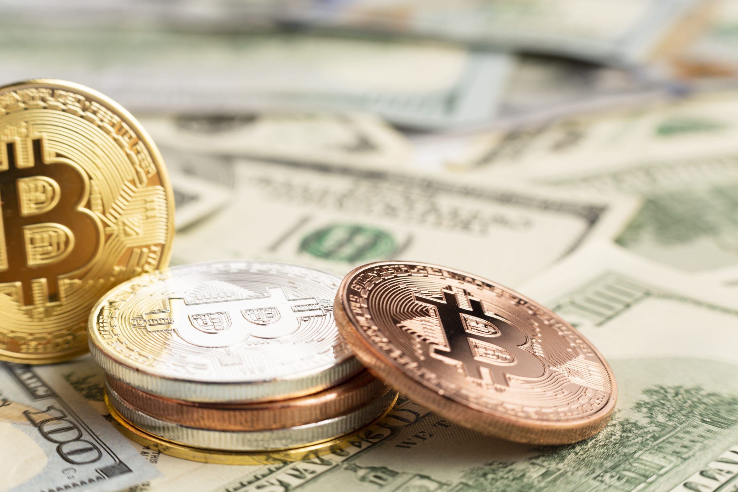 Criptomonedas: Datos Clave y Cómo Transforman el Comercio en Línea